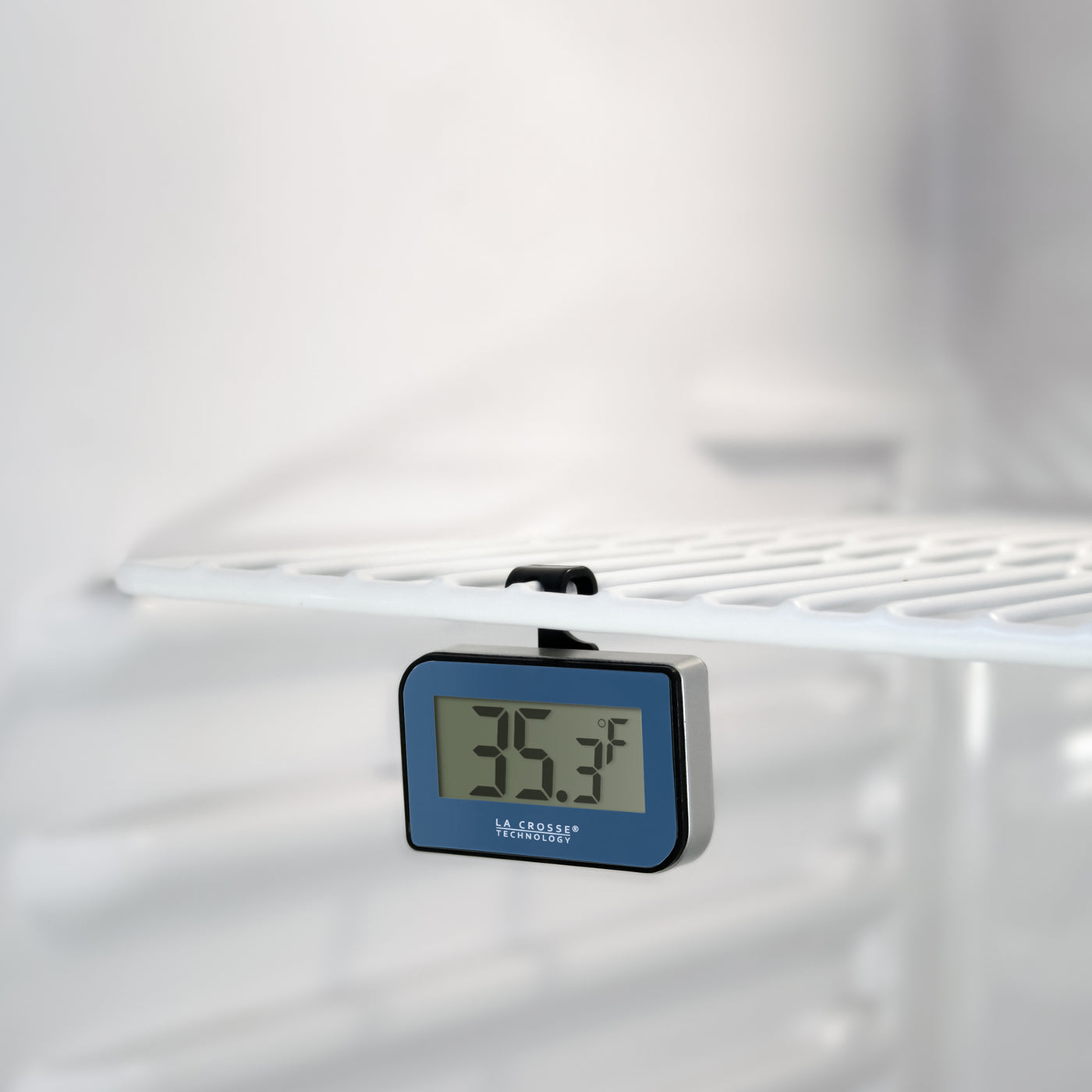 La Crosse 204-1081 Window Thermometer – Toolbox Supply